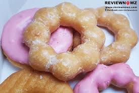 What's not to love about a chewy ring of mochi deep fried and sugar glazed? Pon De Ring Picture Of Mister Donut Bangkok Tripadvisor
