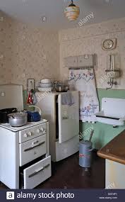 1950s kitchen sink high resolution