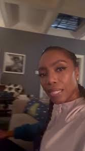 Michelle Hazel's Instagram, Twitter & Facebook