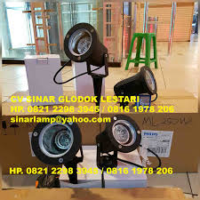 Jenis lampu yang akan digunakan untuk mempercantik taman ini bisa jadi kombinasi seperti lampu pijar, lampu led biasa, lampu neon, dan salah seberapa penting sih lampu sorot led outdoor itu, kita akan bahas tentang si lampu sorot ini spesifik tips untuk memilih lampu sorot terbaik ya! Lampu Sorot Taman E27 Agen Dan Distributor Lampu Led Agen Dan Distributor Lampu Cv Sinar Glodok Lestari