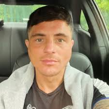 Barcelona's Roberto Tomás (16, 🇪🇸) is beginning to be introduced into U19  Football! During his Infantil A days, he played both as a No.9 and an  attacking midfielder, scoring 21 goals in