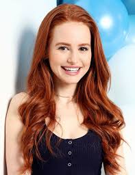 Madelaine Petsch Panosundaki Pin