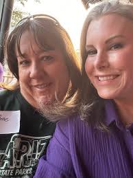 High school reunion fashion trends