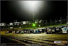Full race program of USRA Late Models, Midwest Modifieds