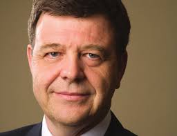 Chaque matin, je m'efface un peu plus de sa mémoire…