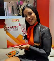 Un #dump en el XI Congreso nacional de avicultura Venezuela 2024, donde  estuve a cargo de la imagen de @lantadevenezuela donde pasamos 3 días  geniales compartiendo y sumando conocimientos con los principales