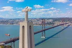 Lissabon brücke von amanda van rangelrooij auf leinwand & poster bestellen gratis versandsehr gut bewertet qualitätsgarantie. Lissabon Bis 25 April Brucke Christ The King Tour Mit Eintritt 2021