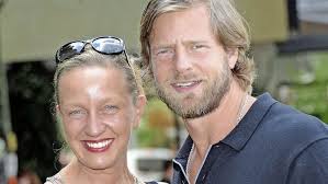 Ich habe immer versucht, meinen kindern das baum: Jeder Von Uns Muss Eine Reise Antreten