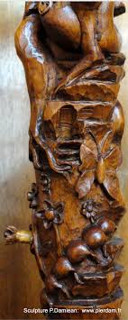 A Remarquer La Tige De La Fleur Secrete Qui Est Legerement Sortie Du Fut Elle Contient Un Minuscule Document Relat Walking Sticks Wood Carver Carving