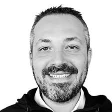 Antonio Villani, l'ultimo carbonaio sul Gargano