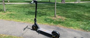 The first ever kids bike by segway comes in two colors. Segway Ninebot Kickscooter Max Review Tom S Guide