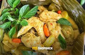 Banyak sekali variasi dari masakan ini seperti resep garang asem daging, garang asem ayam, garang asem ayam bening, dan masih banyak lagi. 3 Resep Garang Asem Jawa Tengah Paling Populer Kamu Wajib Coba