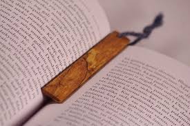 Pin By Shiva Davrpanah On Manualidades Creativas Bookmarks Handmade Boyfriend Gifts Small Gifts