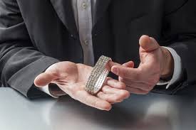 Sell Diamonds For Cash - Diamond Buyers NYC - Exclusive Buyers