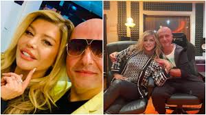 Cântărețele afișează imagini impecabile pe mici ecrane, îsă sunt și momente când ies în lume fără pic de machiaj. Exclusiv Cum A Convins O Costi IoniÈÄ Pe Loredana Groza SÄ Cante Piesa Fericire A Acceptat In DouÄ Secunde SÄ Cante Cu ManeliÈtii Impact