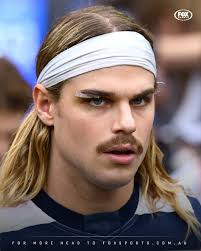 Senior Dogs players are understood to be no great fans of the talented  midfielder.” 🔥 Two of footy's biggest names might've been messing around