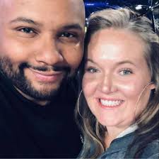 Is there a notary agent available in the Estrella Mountain Ranch area?