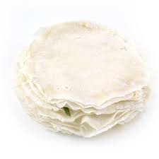 Tambahkan bombay cincang dan tahu putih (tahu boleh di hancurkan atau di potong dadu) masak lagi sampai bombai layu, dan air menyusut, lalu bumbui kaldu bubuk, koreksi rasa. Detail Produk Belanja Sayur Buah