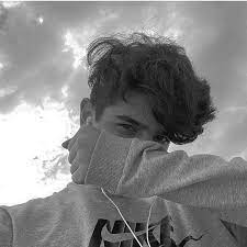 زيادة متابعين y on tiktok زيادة متابعين لايك اكسبلور زيادة متابعين متابعي in 2021 photography poses for men cute poses for pictures cute boys images