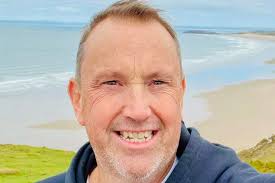 Hundreds Join Fundraising Walk for Beloved Teacher Battling Leukaemia  🏴󠁧󠁢󠁷󠁬󠁳󠁿 A heartfelt show of support took place