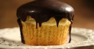 Dolcino Di Boston Alla Crema Pasticcera We Know Lidia Bastianich As Godmother Of Italian Cuisine And We Have Tr Boston Cream Cake Boston Cream Dessert Recipes