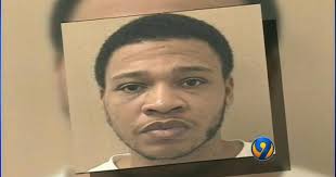 Inmate escapes work detail, sees girlfriend and returns