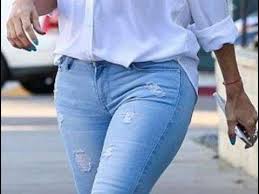 Combine blue hues with the colour trend everyone is completely obsessed with right now. Chic Blue Jeans And White Shirt Combination This Summer Youtube