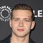 9-1-1" Sink or Swim (TV Episode 2019)