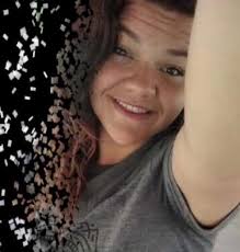 Elizabeth Ann-Louise Schmitz, of Wilmington, died in Sabina at the age of  21. She was born February 12, 1998 in Wilmington the daughter of Steven and  Cherista (Noes) Schmitz. She was a