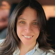 Ashley Glantz's Instagram, Twitter & Facebook