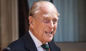 Queen shares candid pic beaming in the sun with phil day. Prince Philip S Letter Discussing Nightmare After Diana S Death Unveiled Royal News Express Co Uk