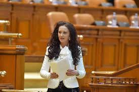 Fostul Ministru Natalia Intotero DesfiinÈ›area Ministerului Pentru Romanii De Pretutindeni BÄƒtaie De Joc La Adresa Romanilor De Peste GraniÈ›e Apuseni Info