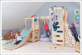 Best Indoor Playsets Cedar Works Wooden Play Equipment Decorar Habitacion Ninos Habitaciones Infantiles Decoracion Cuarto Nino