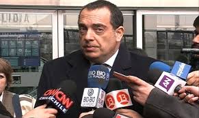 En junio me invitaron para hablar veinte minutos sobre un tema, y mientras lo explicaba, en la oreja me decían 'vamos súper bien'. Politica Todo Queda En Casa Abogado Concertacionista Sera El Defensor De Sebastian Pinera En 35 Casos Por Vulneracion A Los Dd Hh Y Muertes Por Covid 19