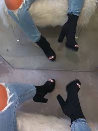 Racism, sexism, homophobia, transphobia, bigotry, slurs, and overly edgy jokes (including rape, abuse, suicide, mass murder and terrorism, etc.) are not permitted. Ebony Bootie Black Open Toe Boots Boots Shoes Too Big