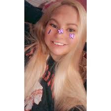 Shyla Carroll's Instagram, Twitter & Facebook