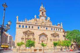 Die stadt ist die hauptstadt der autonomen region valencia und die drittgrößte stadt spaniens ist. Valencia Tipps Fur Die Spanische Kustenstadt Urlaubsguru