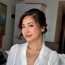 I am thrilled to share that I have been ranked in the top five percentile  in the Bachelor in International Relations program from IE School of  Politics, Economics & Global Affairs |