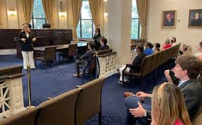 A NEWSLETTER OF THE JUDICIARY OF THE STATE OF LOUISIANA ORLEANS CIVIL  DISTRICT COURT JUDGE KERN REESE COACHES AWARD-WINNING DILL