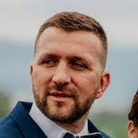 Joanne Pavolko's Instagram, Twitter & Facebook