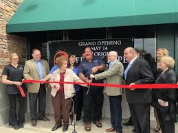 Agora também estamos expandindo através do modelo de franquia. Frank Pepe S Opens Warwick Location Off Bald Hill Road Warwickpost Com