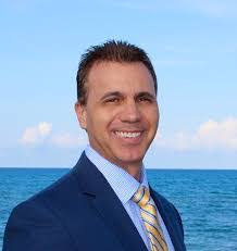 Stephen Hachey's Instagram, Twitter & Facebook