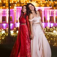 Priyanka chopra's final wedding reception look. Parineeti Chopra Hints At Her Wedding And Priyanka Chopra Jonas Teases Her And Says Soon Check It Out Pinkvilla