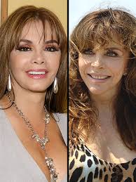 The actor proposed to the girl, but lucía dreamed of an acting career and could not even think about family and marriage, so she turned down the composer's proposal. After A 30 Year Rivalry Lucia Mendez And Veronica Castro Reconcile People En Espanol