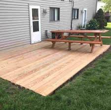 With a helper and all the materials ready to go first thing in the morning, you can have a completed ground level deck before sundown. 15 Stunning Floating Deck Ideas For Your Home Deck Designs