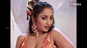 Rani Chatterjee treats fans with her then and now pictures