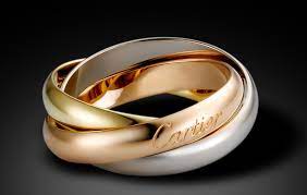 Choisir Une Bague De Fiancailles La Trinity Par Cartier Icon Icon