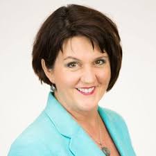 Jan Stuckey's Instagram, Twitter & Facebook