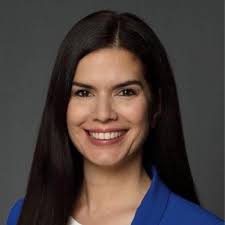 Closing an incredible chapter and opening the door to new possibilities  After 6.5 rewarding years at Clifford Chance Amsterdam, I have decided it's  time for my next step in my career. My