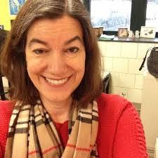 Laura Arledge's Instagram, Twitter & Facebook